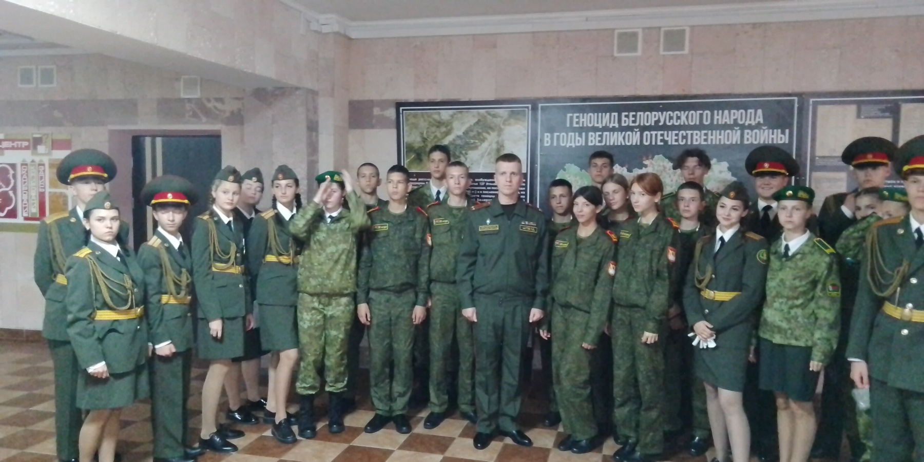 НАШИ В ЗУБРЕНКЕ