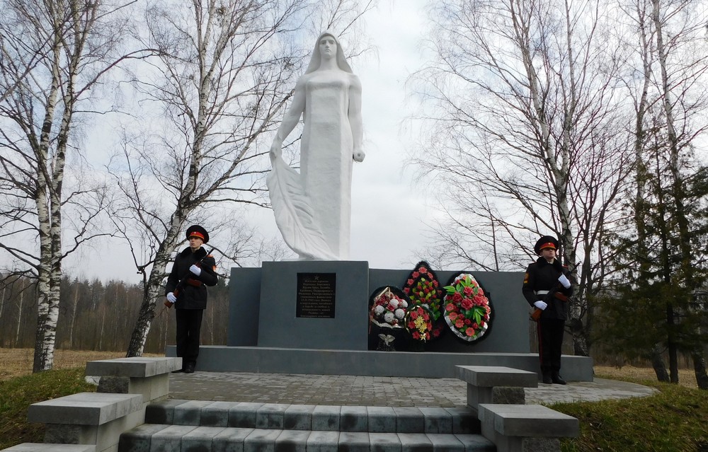 ДЕНЬ ПАМЯТИ НА МЕМОРИАЛЬНОМ КОМПЛЕКСЕ ДЕРЕВНИ ПЕРЕХОДЫ